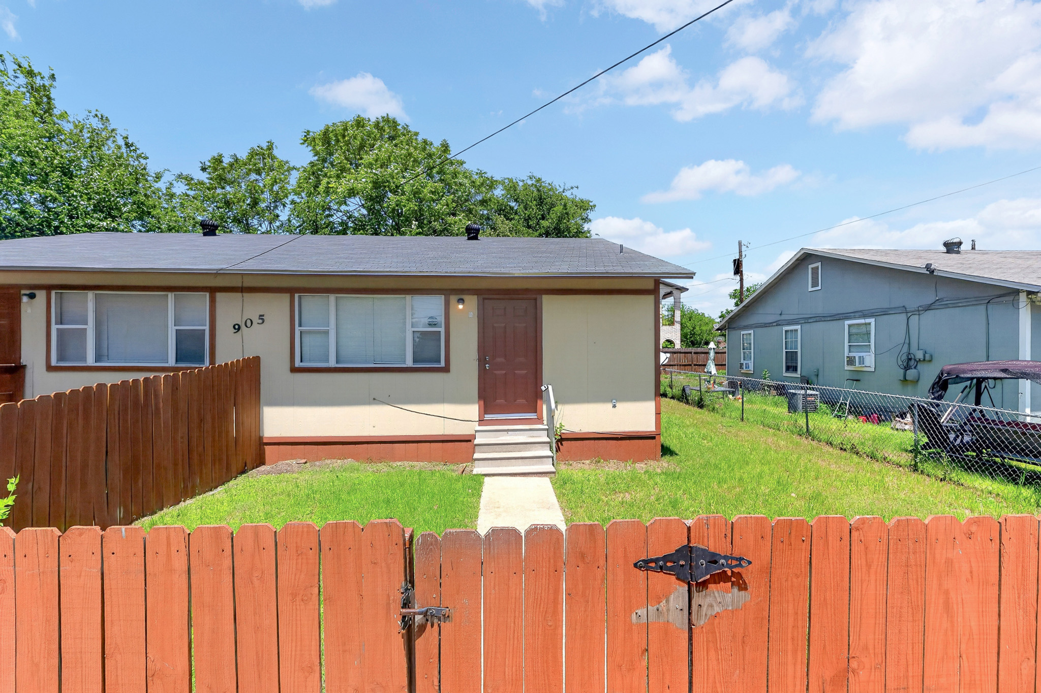 905 Parmer Avenue - B