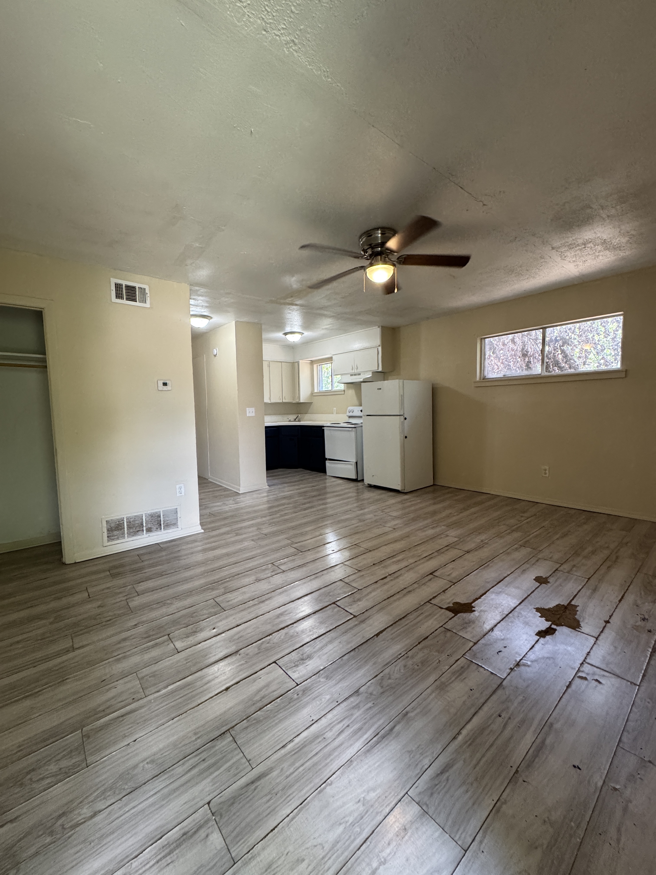 416 E Dunn Ave Killeen, TX 76541