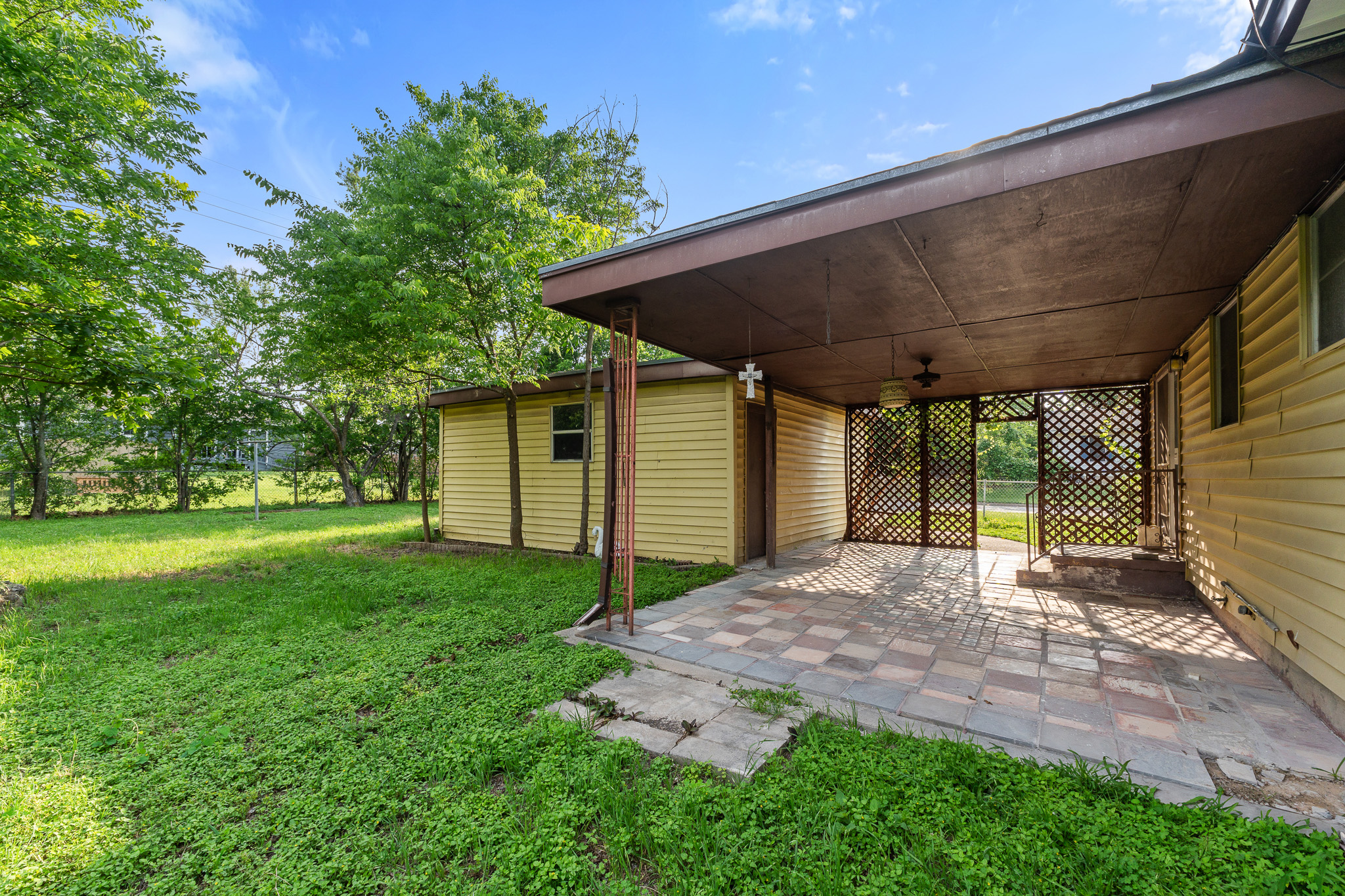 Property thumbnail image